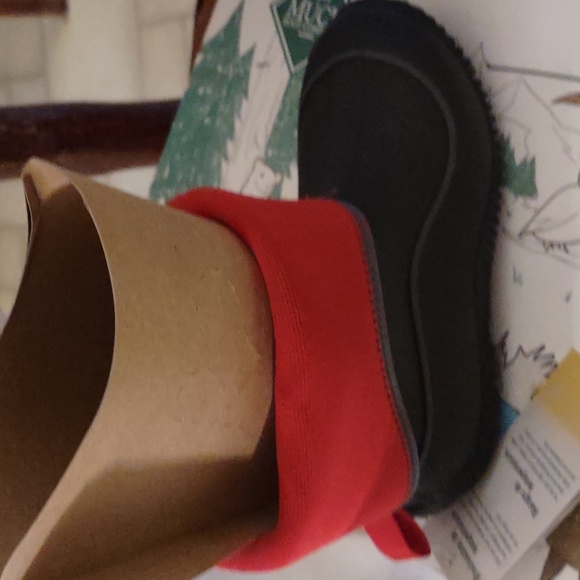 - New in box muck boots kids hale black/ linear camo sz 6 - Picture 2 of 7